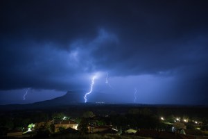 Tormenta sobre la Peña.